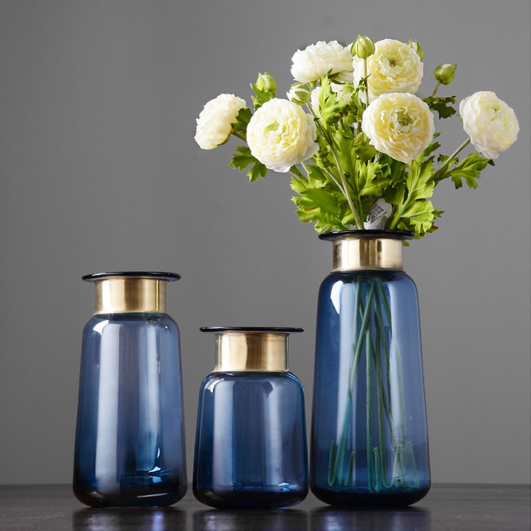Copper ring glass vase