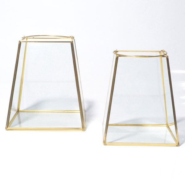 Retro rectangular geometric transparent glass flower room